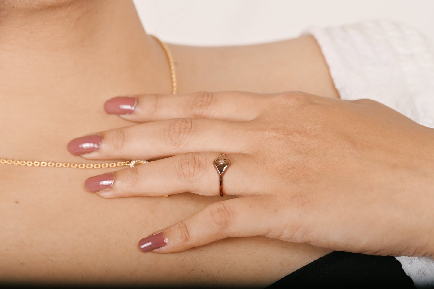 Minimalist Rhombus-Shaped Cubic Zirconia Ring